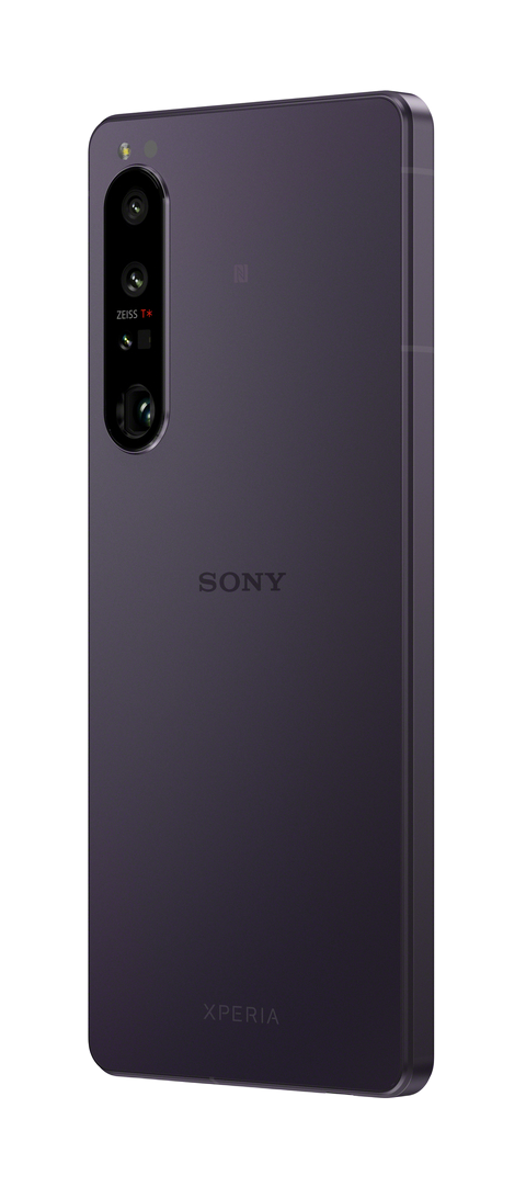 Xperia 1 IV purple back r side