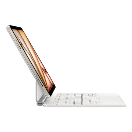 4-magic-keyboard-ipad-air-11-