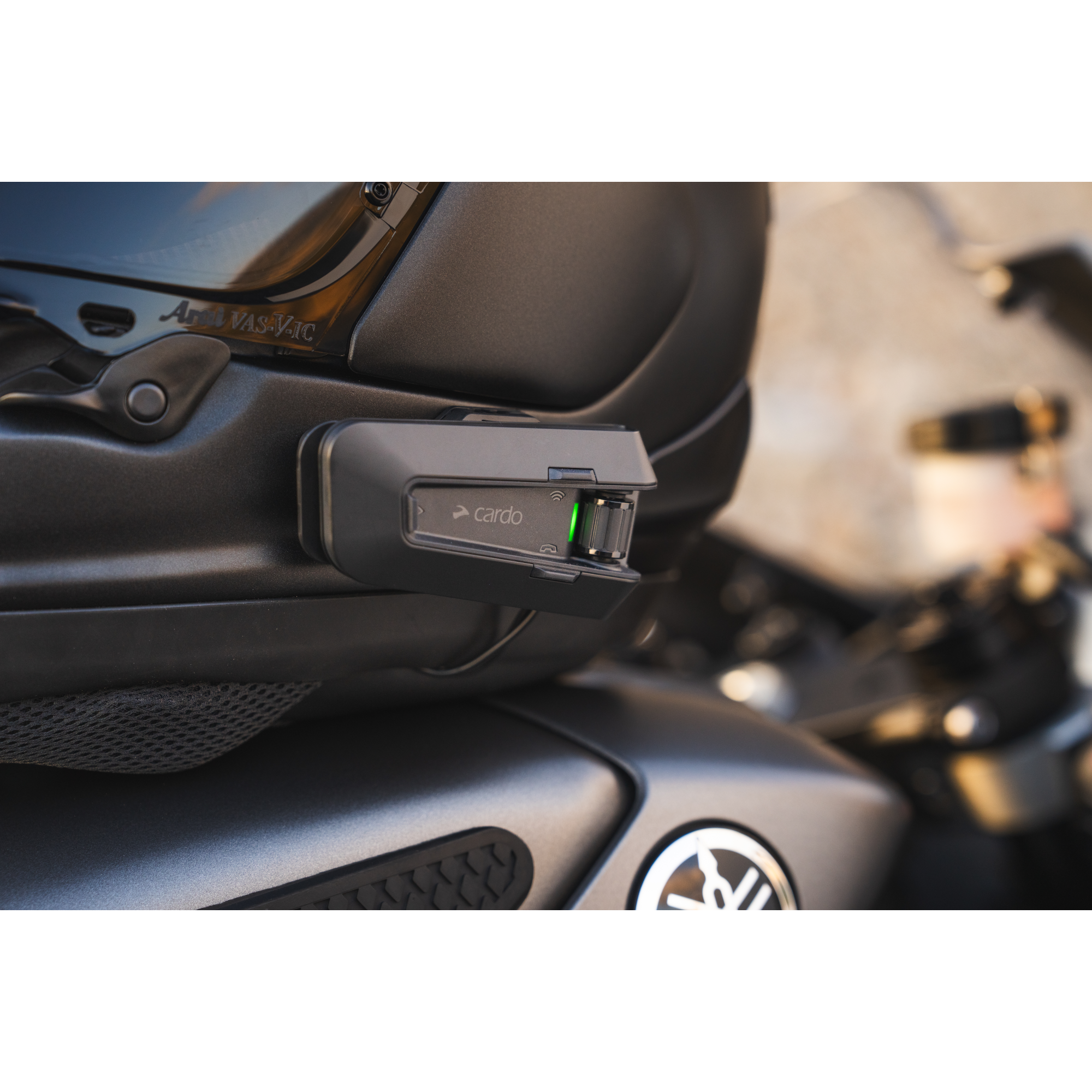 4 cardo packtalk pro