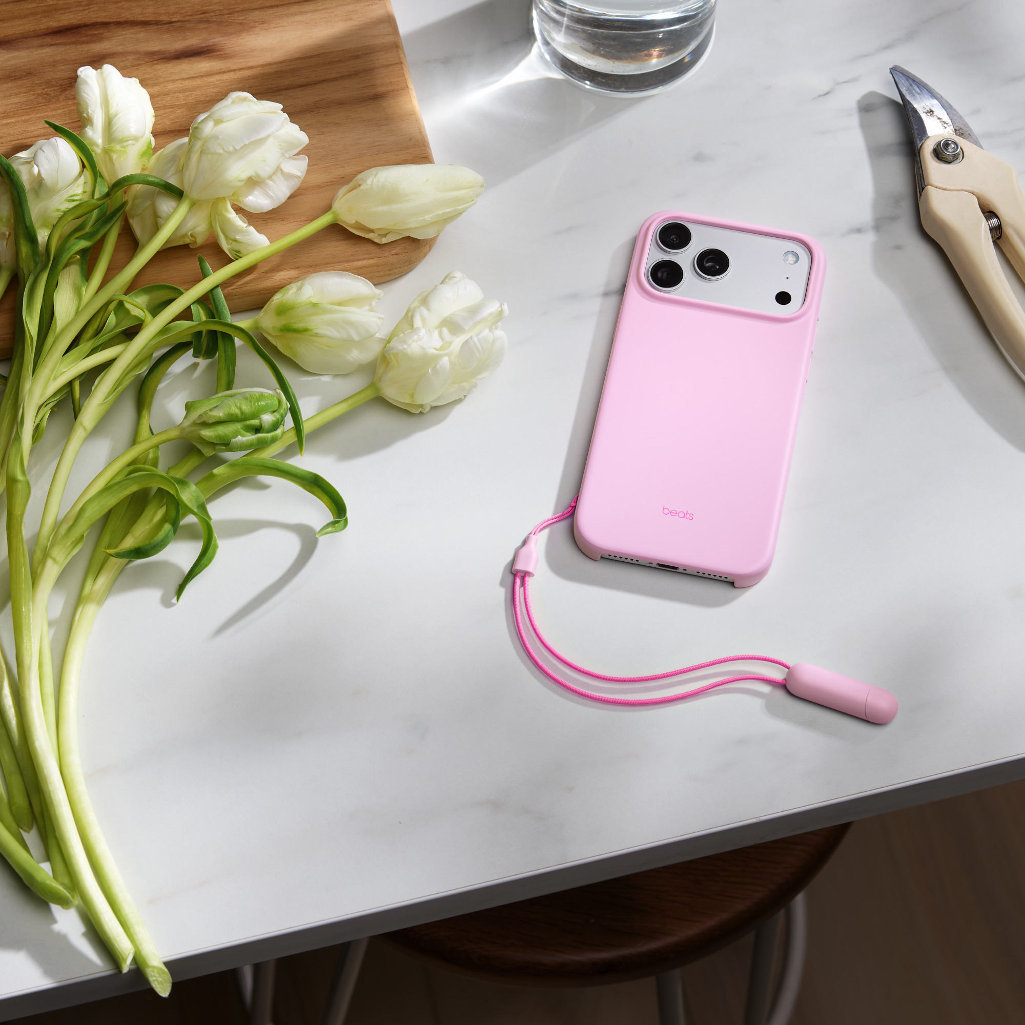 4 iphone 17 pro max beats kickstand magsafe pink