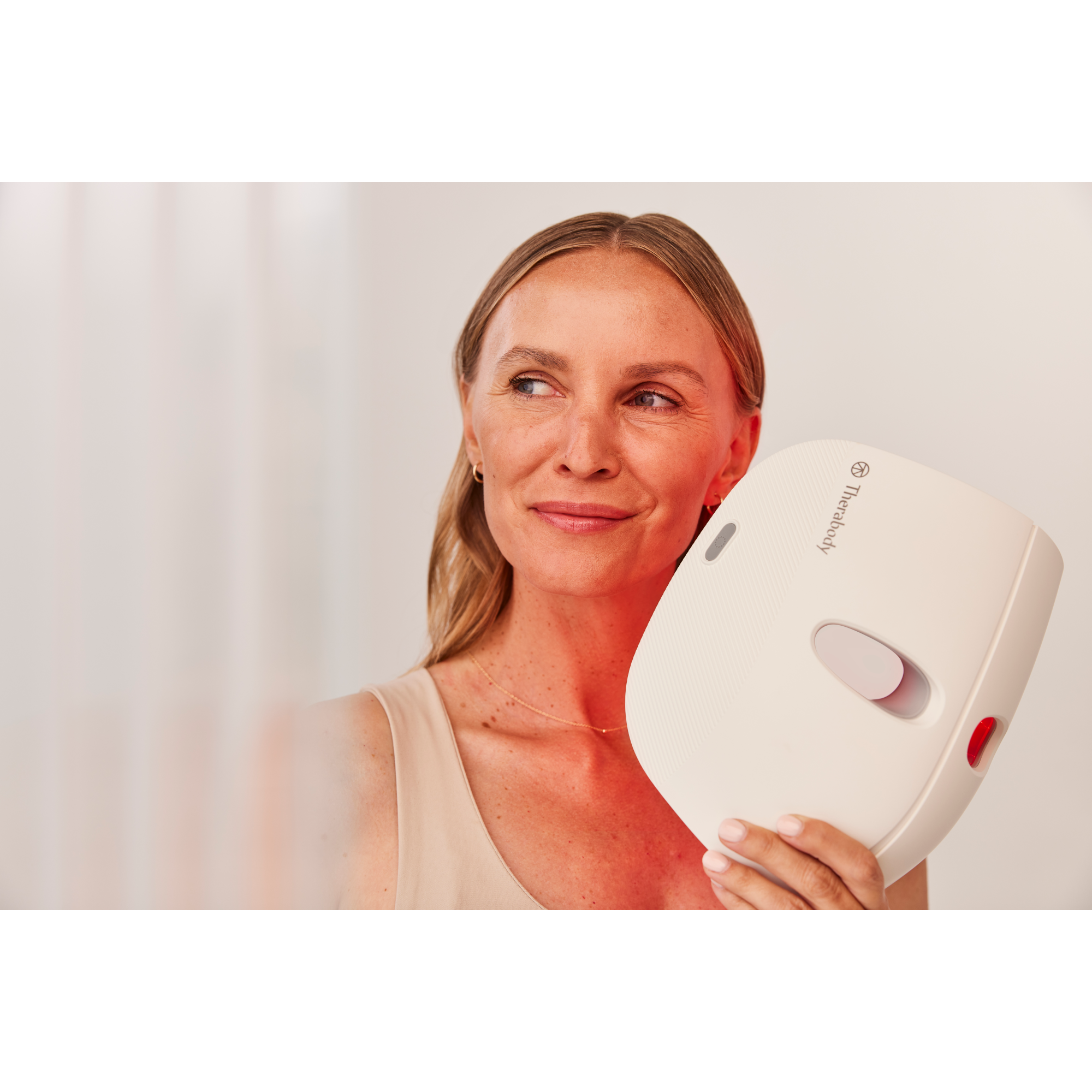 17 therabody theraface mask