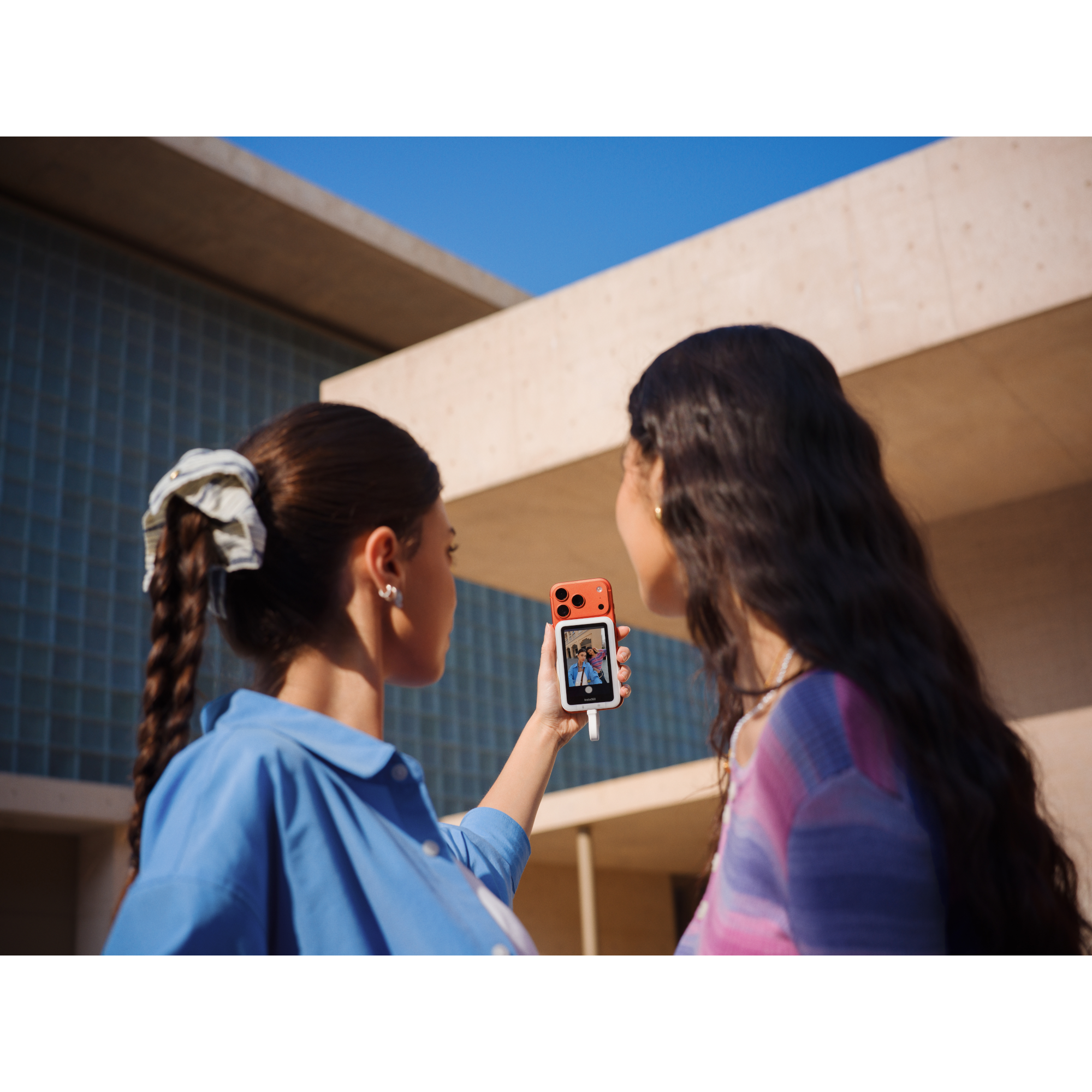 10 insta360 snap selfie screen with light
