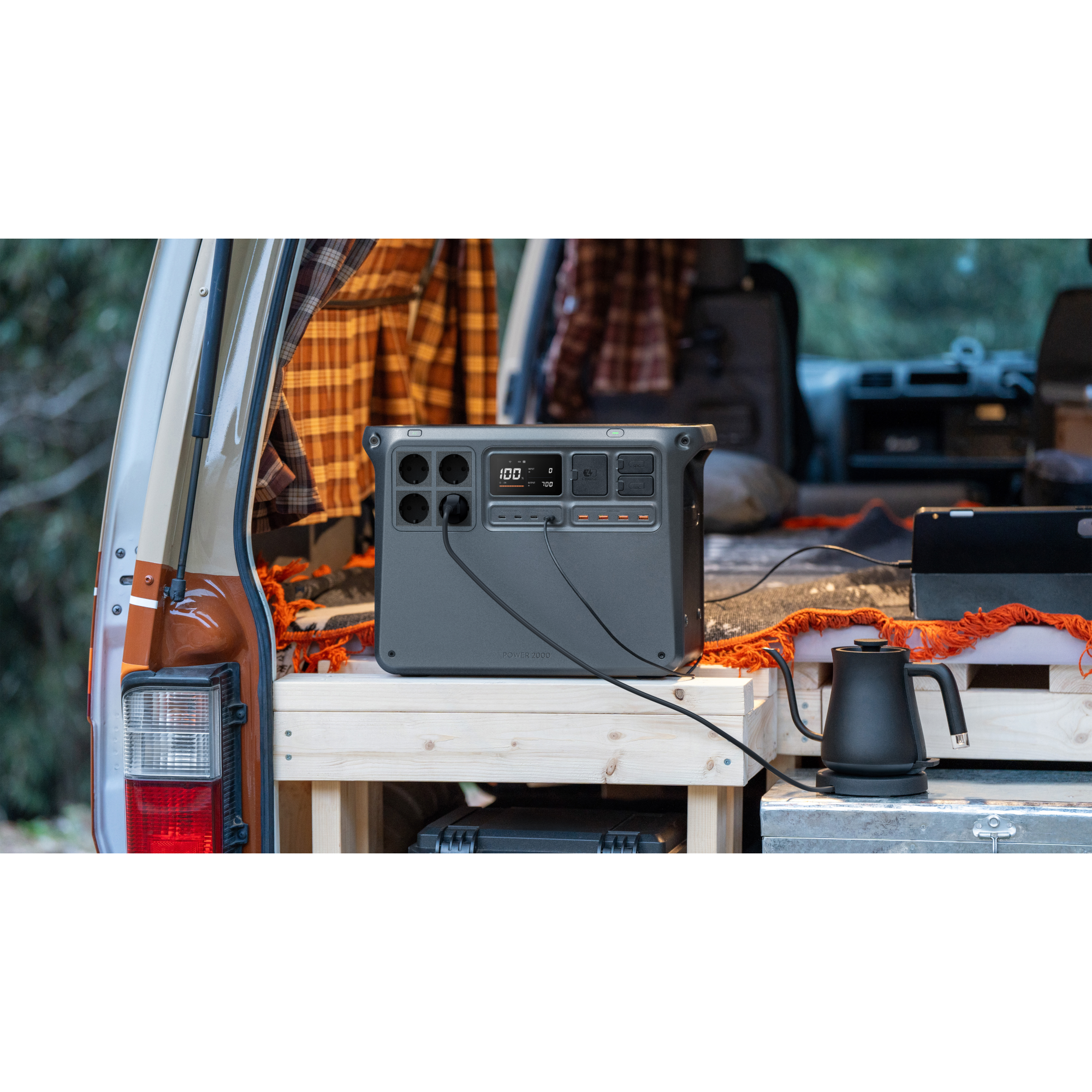 13 dji power 2000